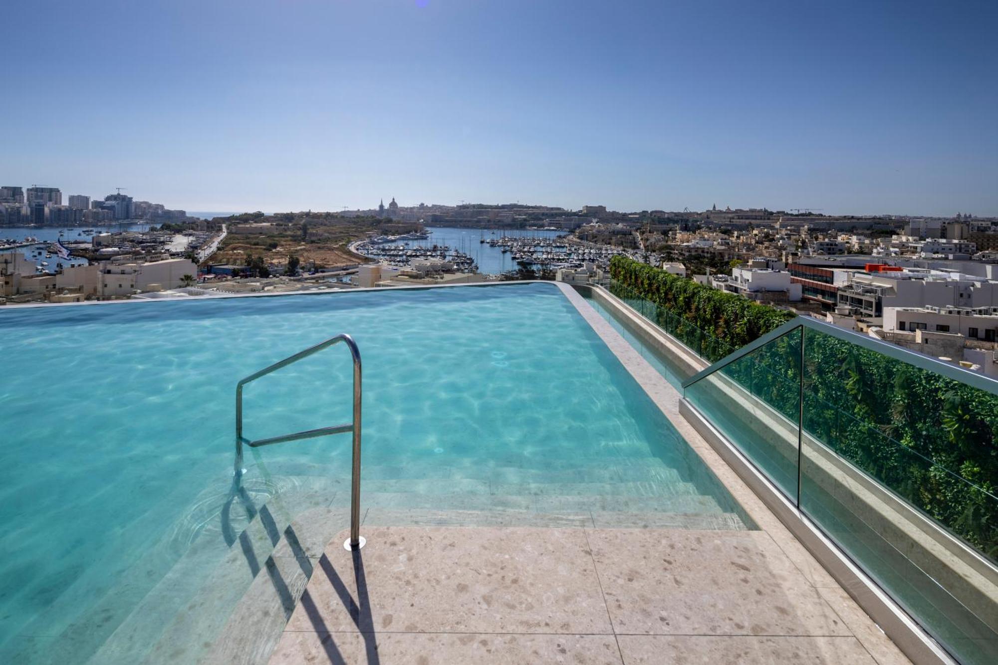 Grands Suites Hotel Residences And Spa Gzira Esterno foto