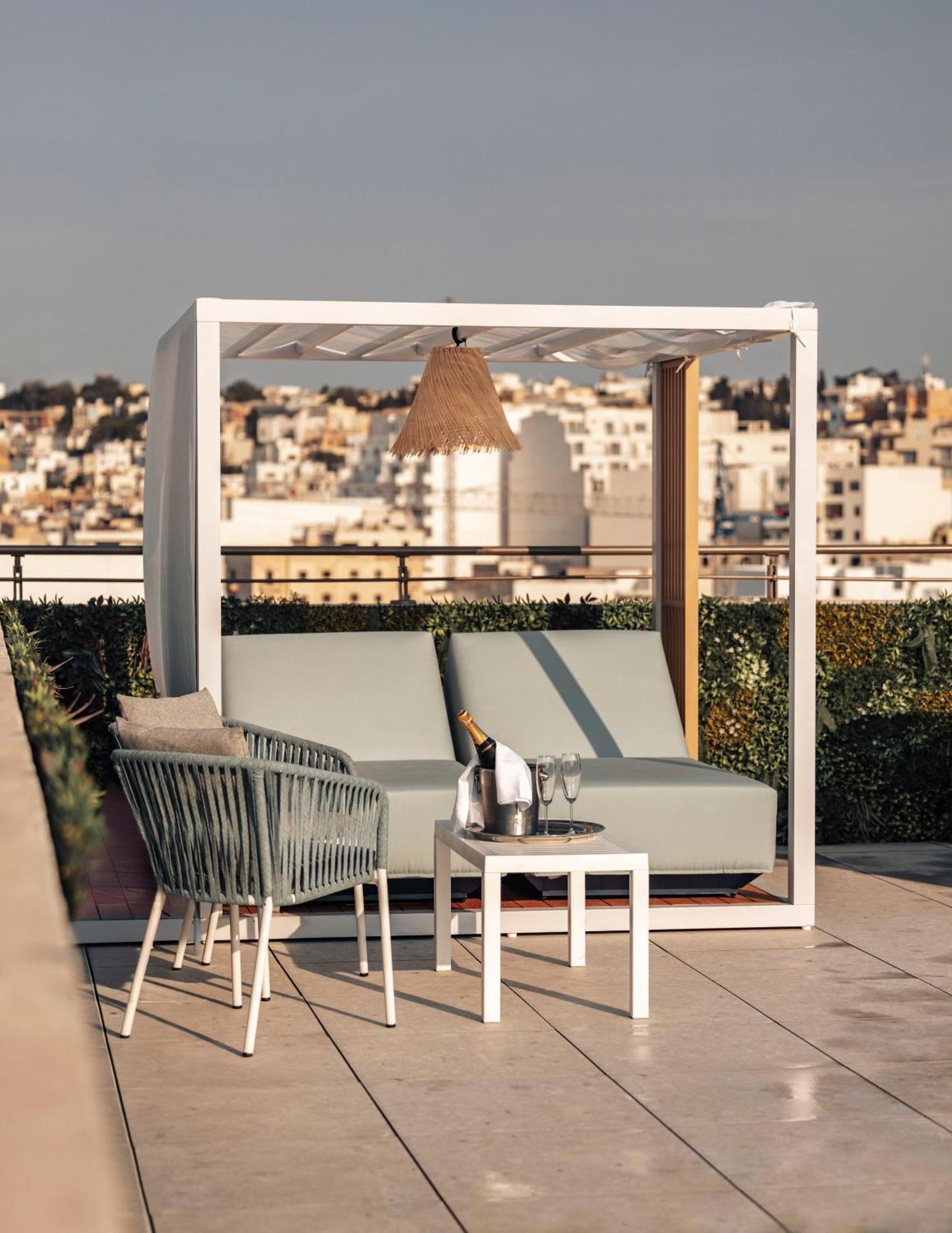 Grands Suites Hotel Residences And Spa Gzira Esterno foto